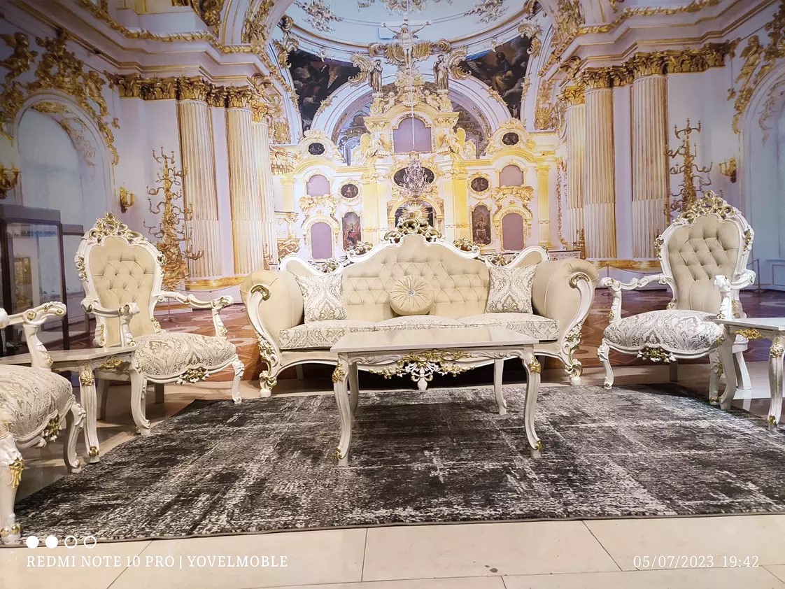 مبل مدل امپراتور یا امپراطور 93